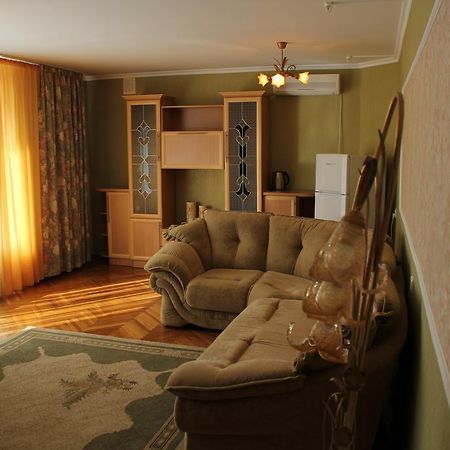 Hotel Ukraine 日托米尔 外观 照片