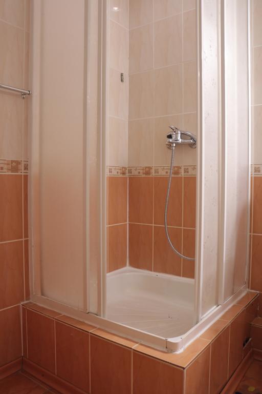 Hotel Ukraine 日托米尔 外观 照片
